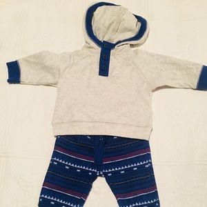Boys Old Navy outfit